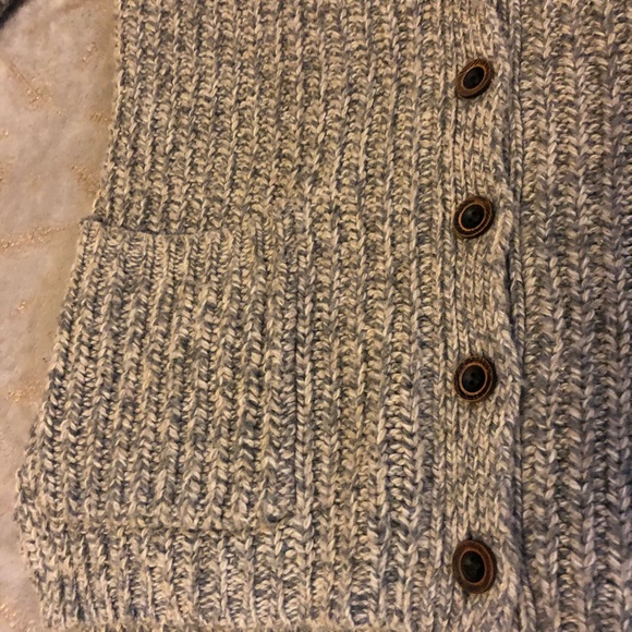 Roots cardigan - Picture 8 of 12